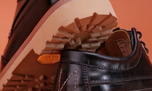 Artboard-mc toe boots
